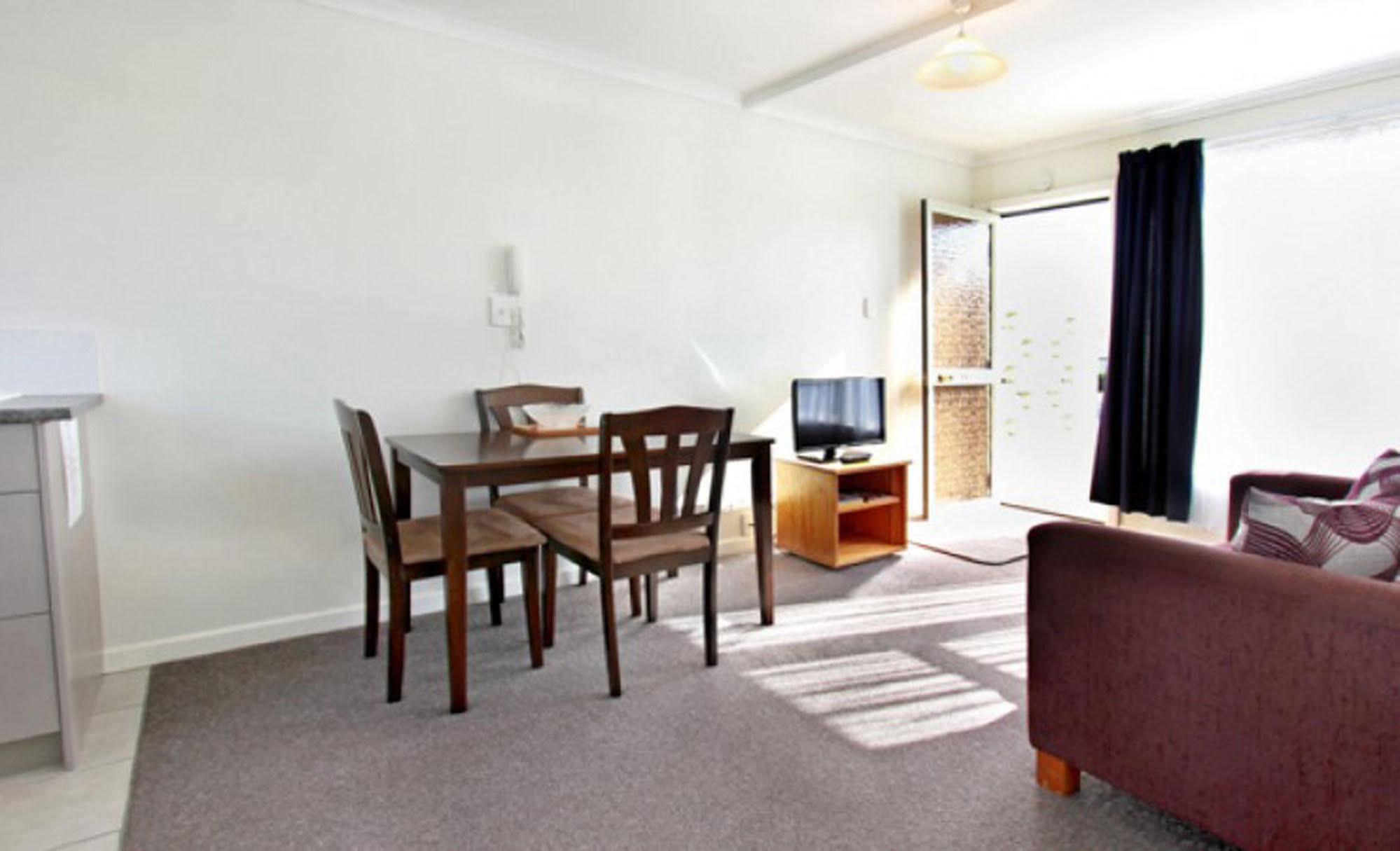 Motueka Garden Motel Bagian luar foto