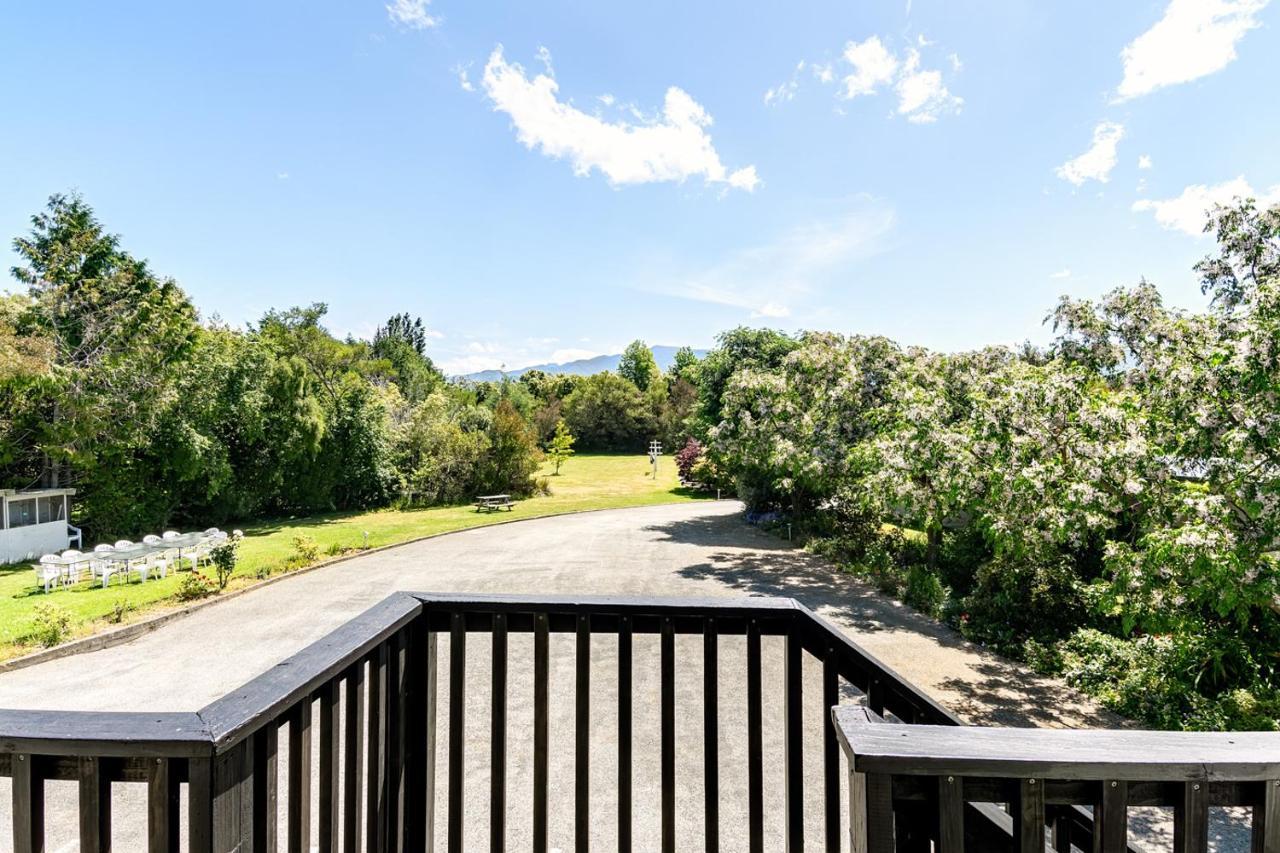 Motueka Garden Motel Bagian luar foto